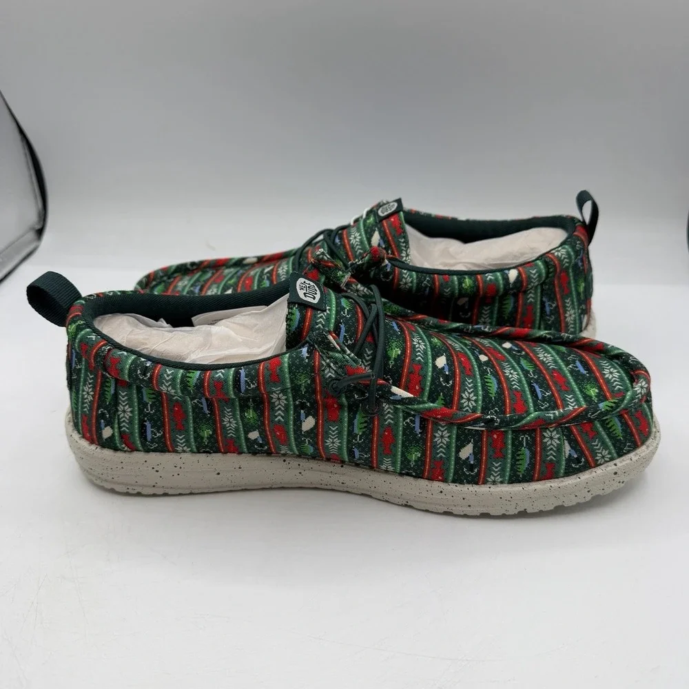 Hey Dude Wally Fishmas Sweater Shoes Mens Sz 10 Pine Green/Red Christmas Slip On